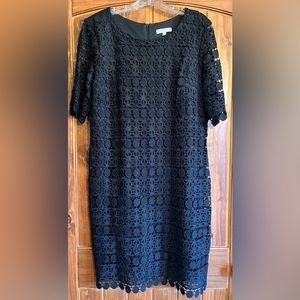 Sandra Darren Size 14 black lace dress. Fully lined.